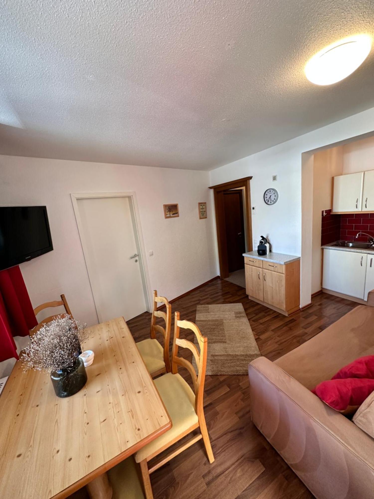 Zentrum Appartements Lorenzin Gaschurn Luaran gambar